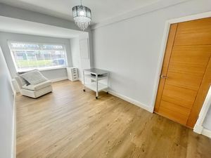 Ascot Drive Great Sutton